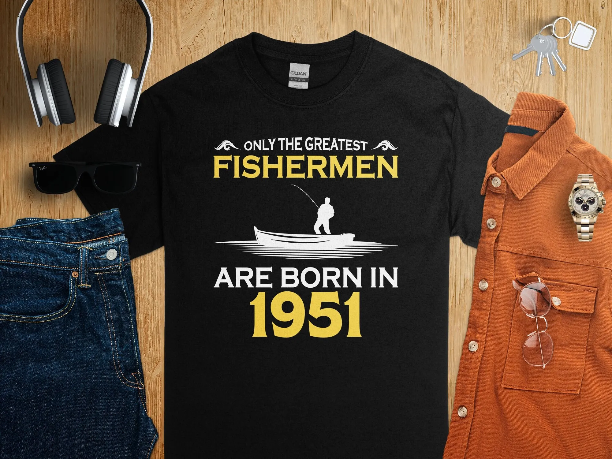 Vintage 1951 Birthday T Shirt  - Fishing Boat Trailer 리뷰 및 가격